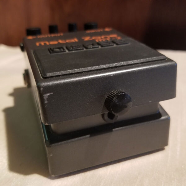 USED Boss MT-2 Metal Zone Effects Pedal