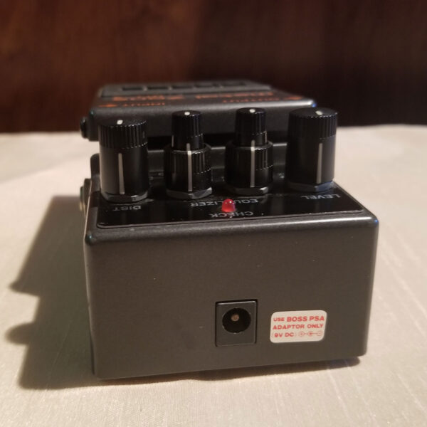 USED Boss MT-2 Metal Zone Effects Pedal
